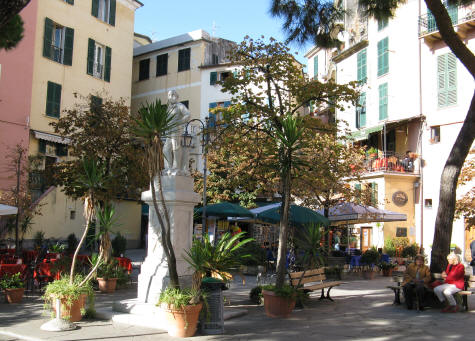 Piazza Garibaldi in Monterosso al Mare